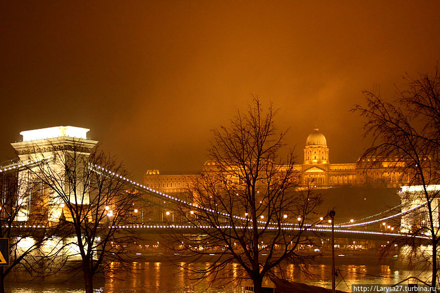 Будайская крепость и Цепной мост Сечени Будапешт, Венгрия