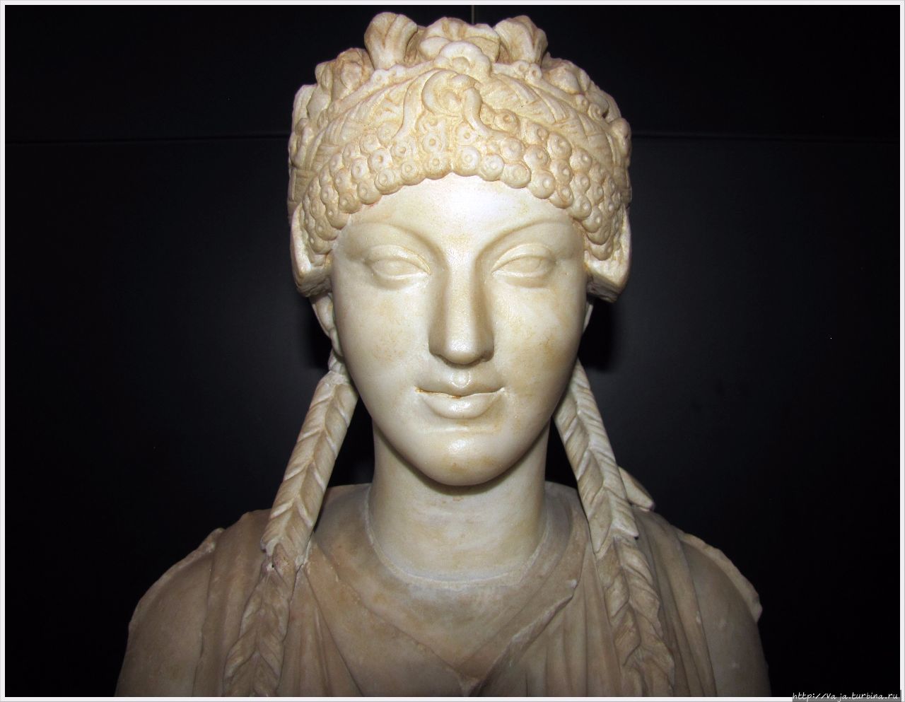 Бюст античной римской женщины Рим, Италия