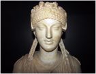 Бюст античной римской женщины