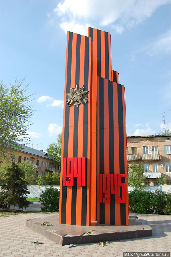Монумент в честь гвардейской ленты Энгельс, Россия