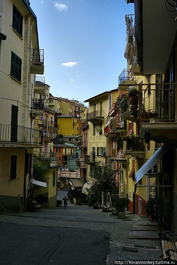 Чинкве Терре 2: Полдень в Манароле Манарола, Италия