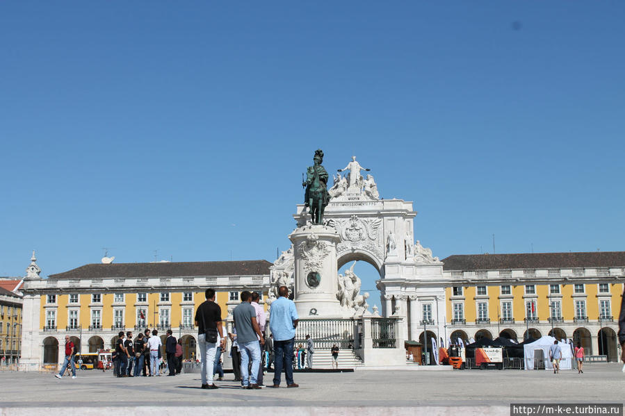 Путешествие по Лиссабону на желтом трамвайчике Лиссабон, Португалия