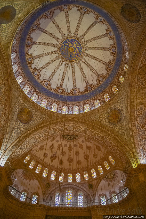 В Голубой Мечети Стамбул, Турция