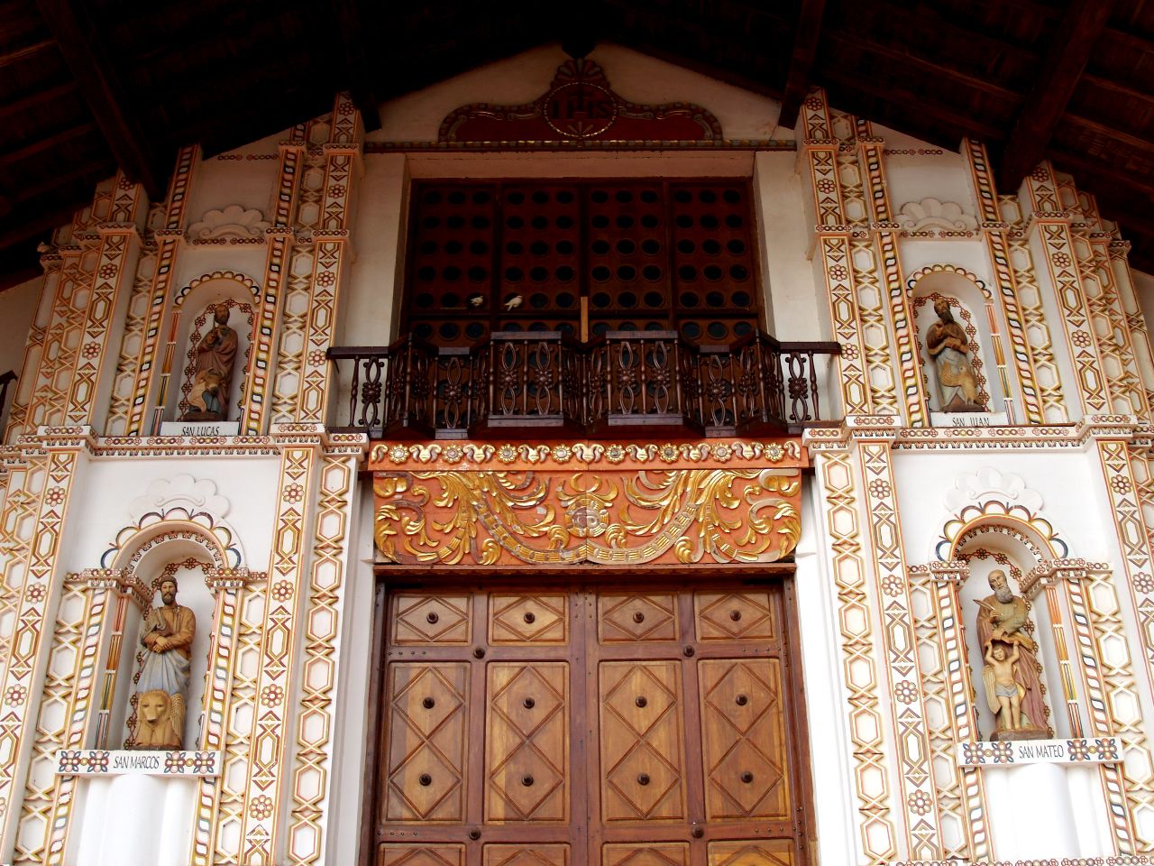 Церковь Ордена Иисуса в Сан-Игнасио Сан-Игнасио-де-Веласко, Боливия