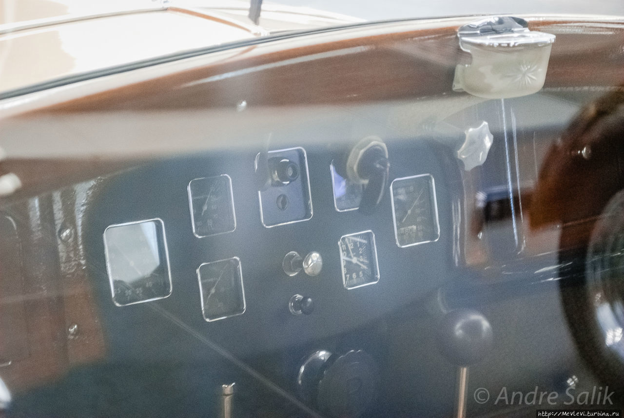 Музей Alfa Romeo Alfa Romeo Historical Museum Милан, Италия