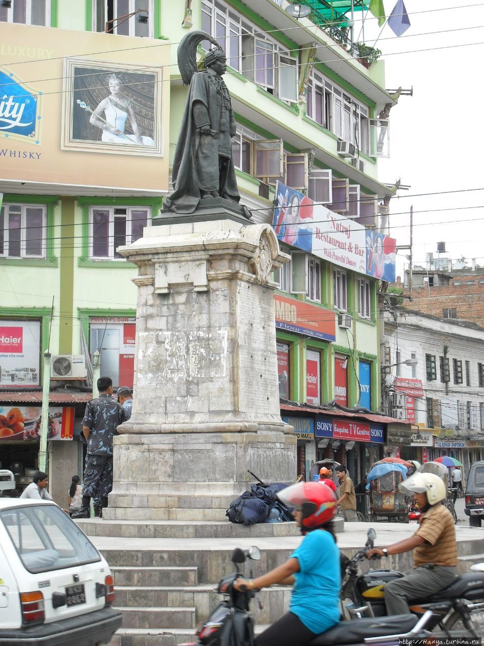 Памятник премьер-министру, Джуддха Шамшер Катманду, Непал