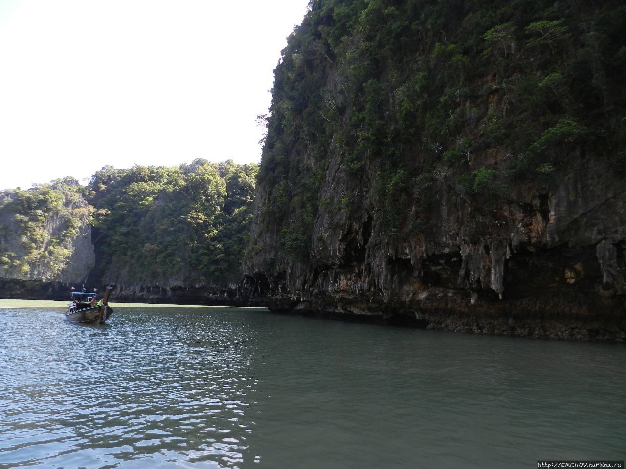пханг нга таиланд. остров топорков командорские острова. прогулка по заливу пханг-нга на длиннохвостой лодке. краби тайланд полуостров рейли. остров чаннель.