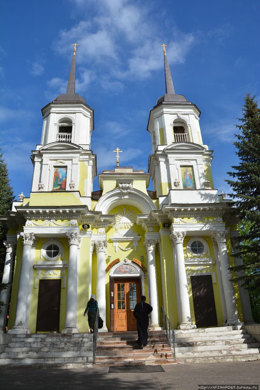 Павлино храм