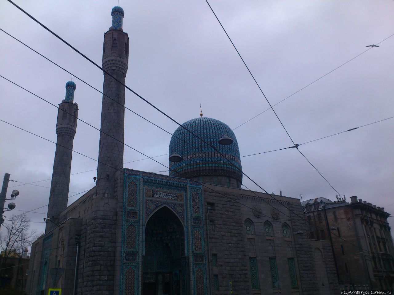удивительно, но соборная мечеть активно достраивалась уже при сов. власти Санкт-Петербург, Россия