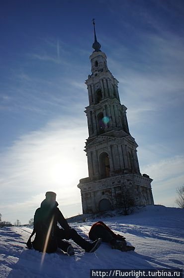 Калязин: антенна Кассегрена и затопленная колокольня Калязин, Россия