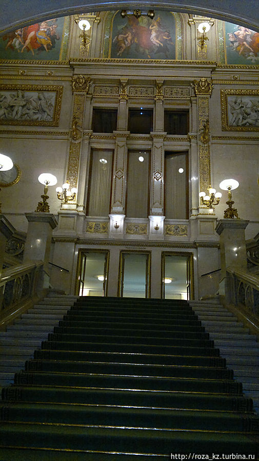 лестница, ведущая в партер Вена, Австрия