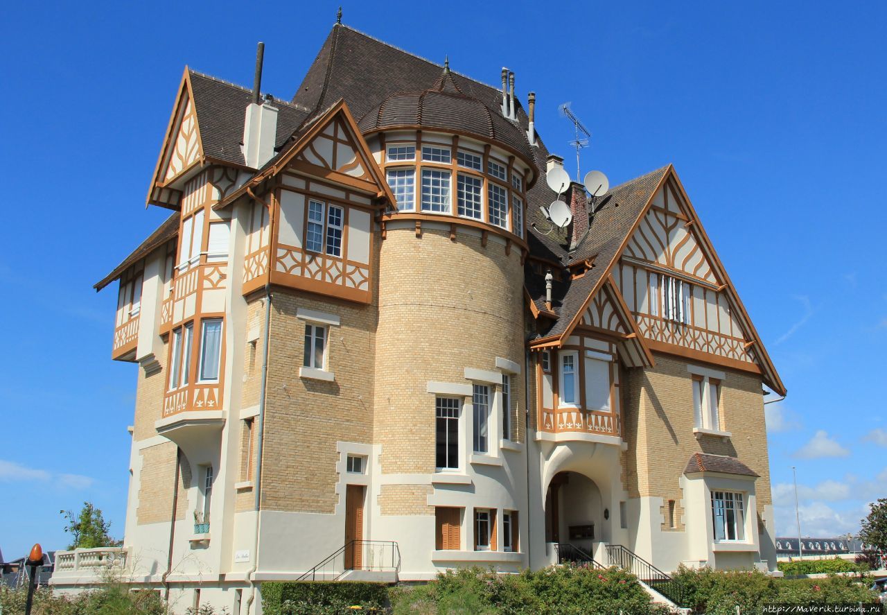 Довиль — богемный курорт Франции Довилль, Франция