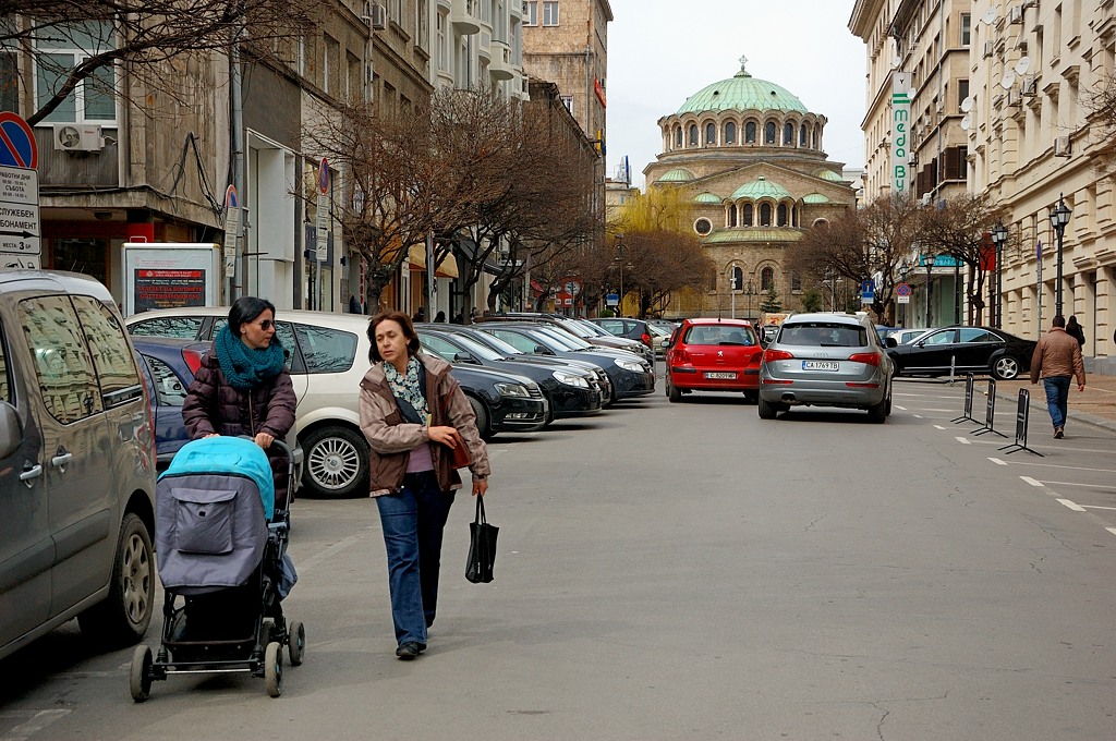 Ж София, Болгария