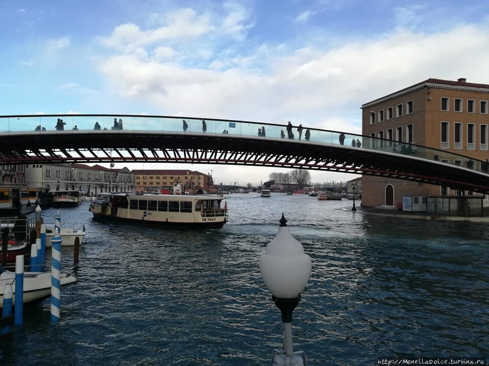 Venezia: пешеходный маршрут ponte Costituzione, ponte Rialto Венеция, Италия