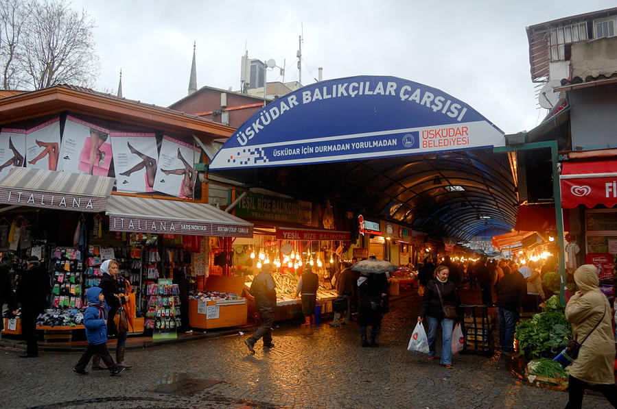 На рынке в азиатской части Стамбул, Турция