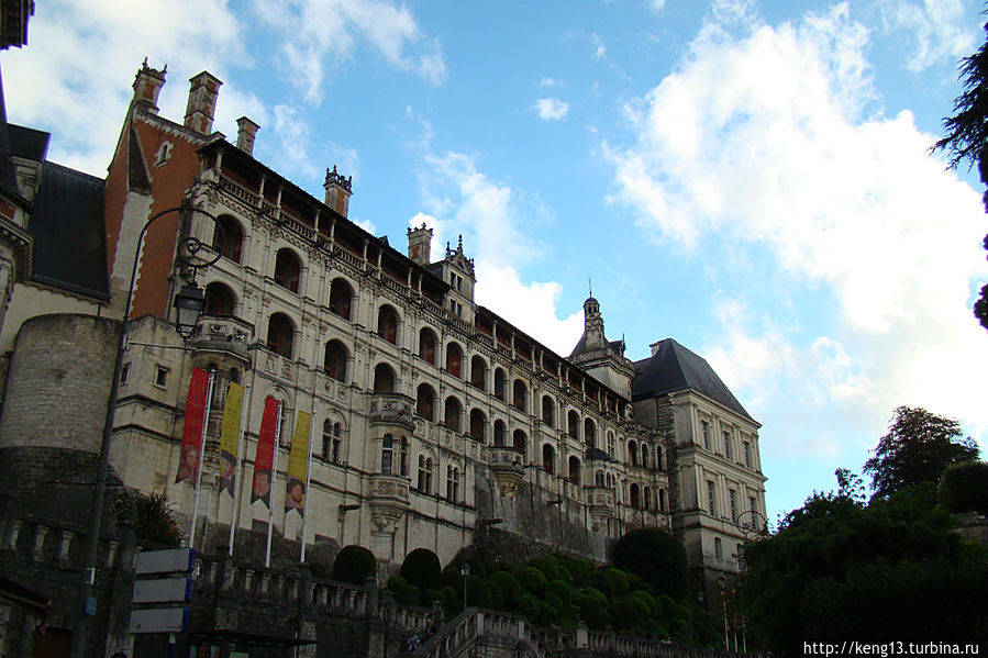 Королевский замок Блуа, замок с кровавым прошлым Блуа, Франция
