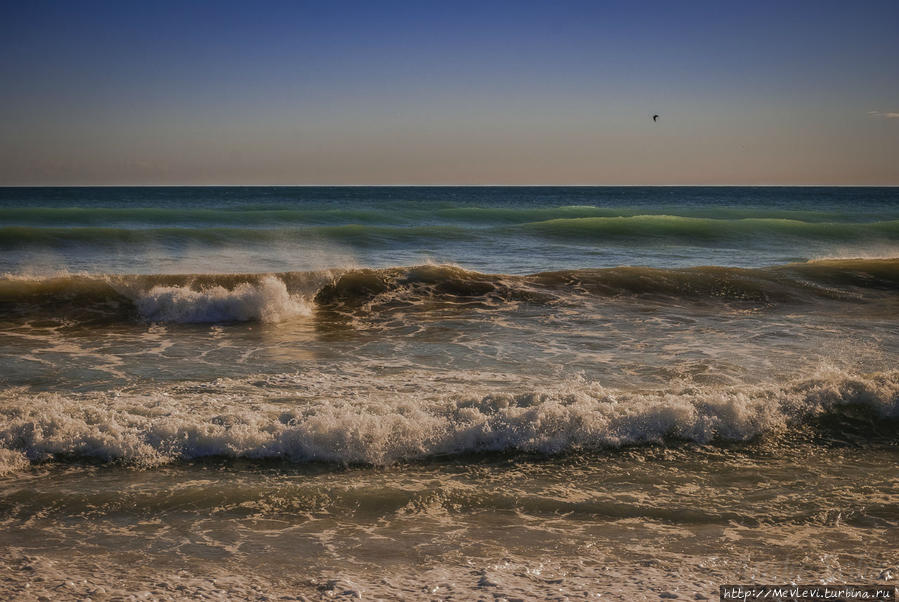 Шторм на Средиземном Ситжес, Испания
