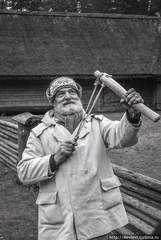 Дедушка затейник в Латвийском этнографическом музее Рига, Латвия