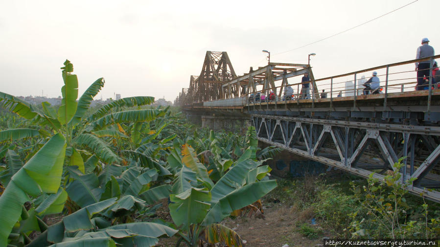 Мост Лонг Бьен Ханой, Вьетнам