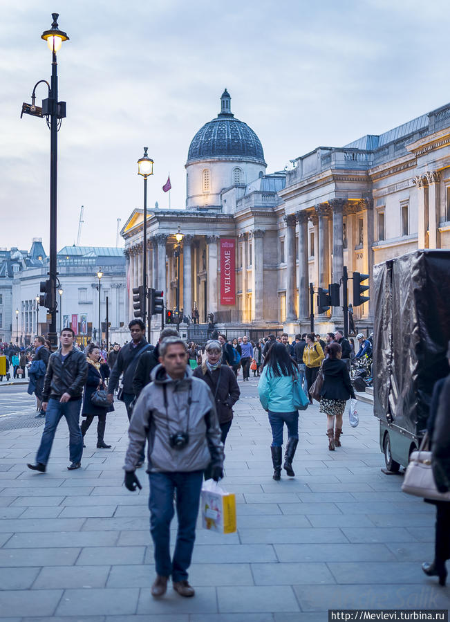 Синий час. CITY OF WESTMINSTER Лондон, Великобритания