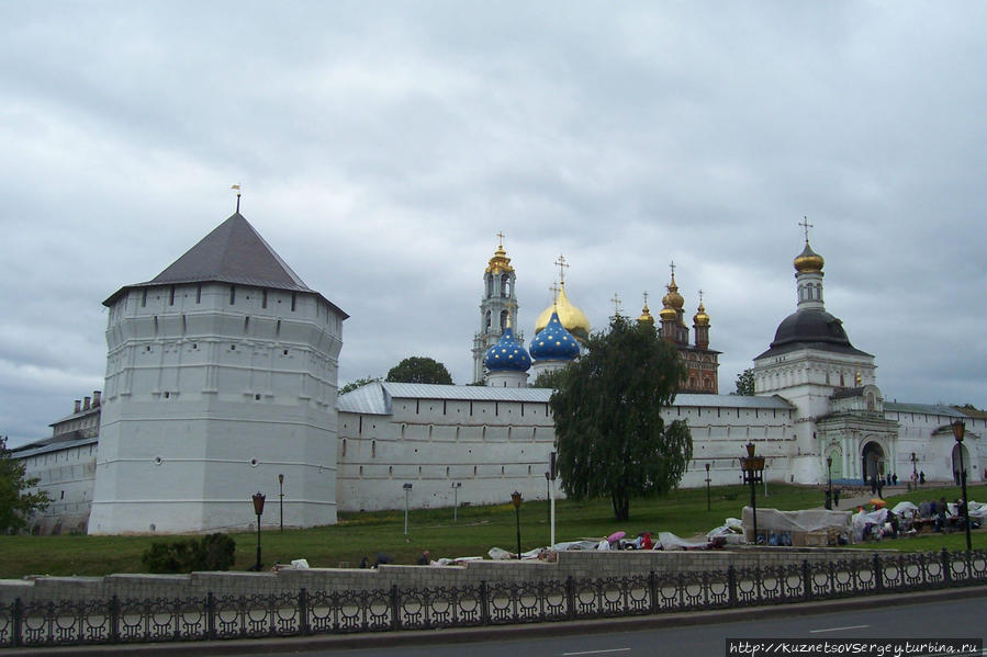 Крепостные стены Сергиев Посад, Россия