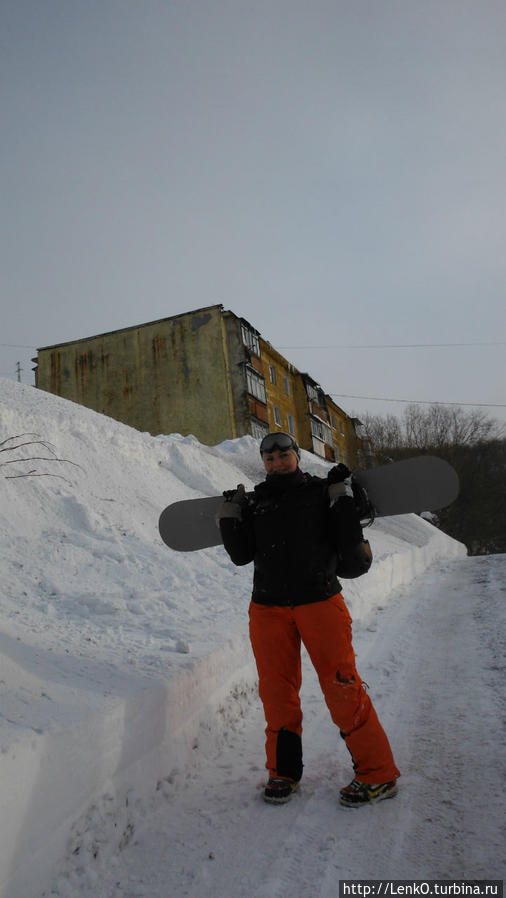 по дороге к остановке (обратный путь со склона) Петропавловск-Камчатский, Россия