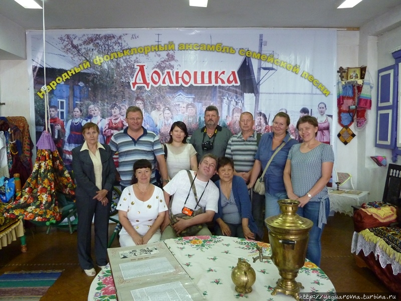 Новобрянская детская библиотека / Novobryansk Children's Library