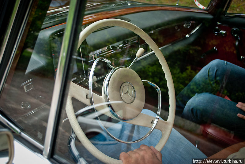 Машинки и блондинки. Забавы старых мальчиков. Юрмала, Латвия