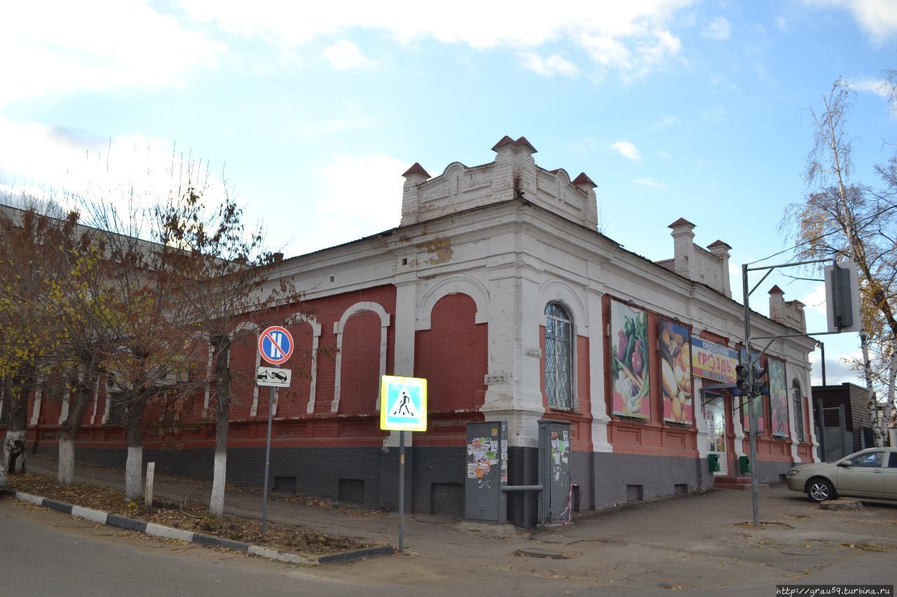Дом, где погиб командир полка Шатров / The house where he died the commander of the regim