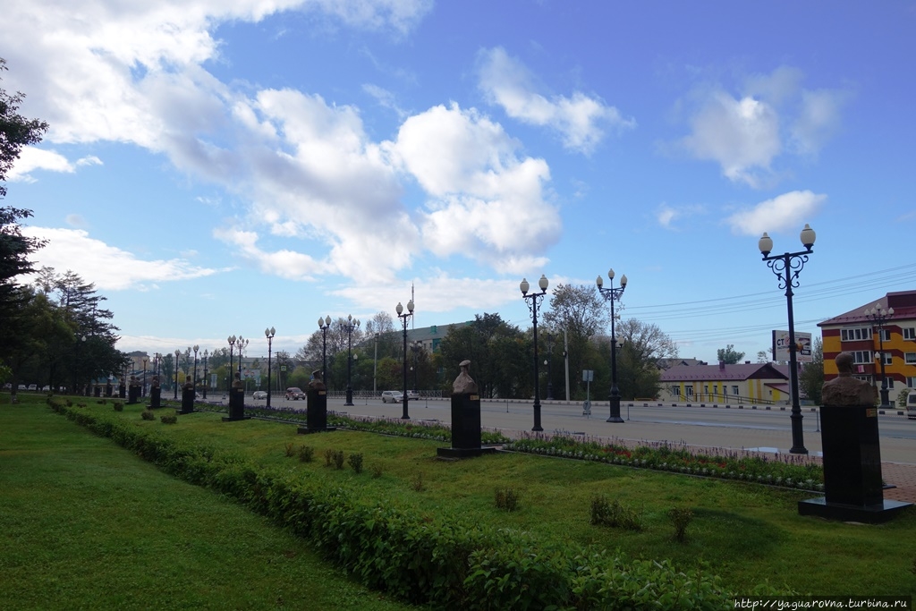 Мемориальный комплекс Площадь Славы Сахалина Южно-Сахалинск, Россия