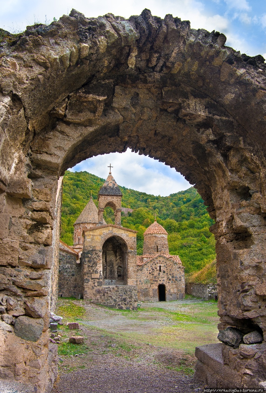 Карабах. Обреченный на счастье Нагорно-Карабахская Республика (до 01.01.2024)