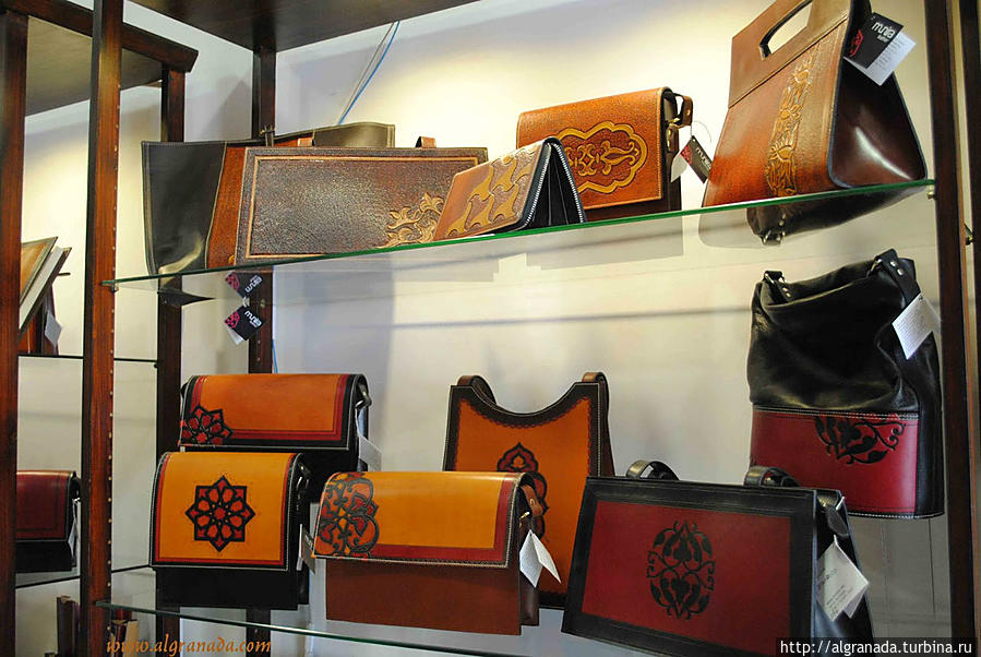 Кустарные ремесла Андалусии Гранада, Испания