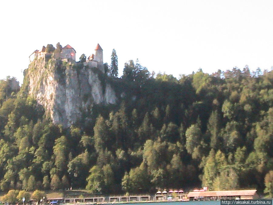 Один из замков на оз.Блед. Истрия, Хорватия