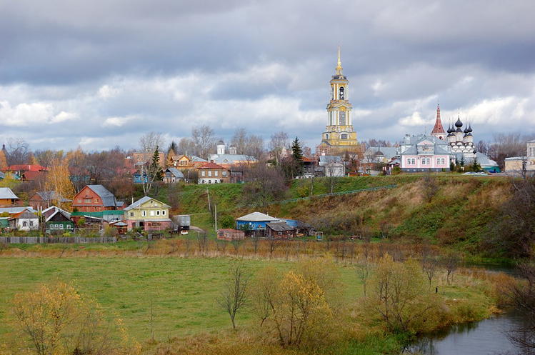 Вид с земляного вала