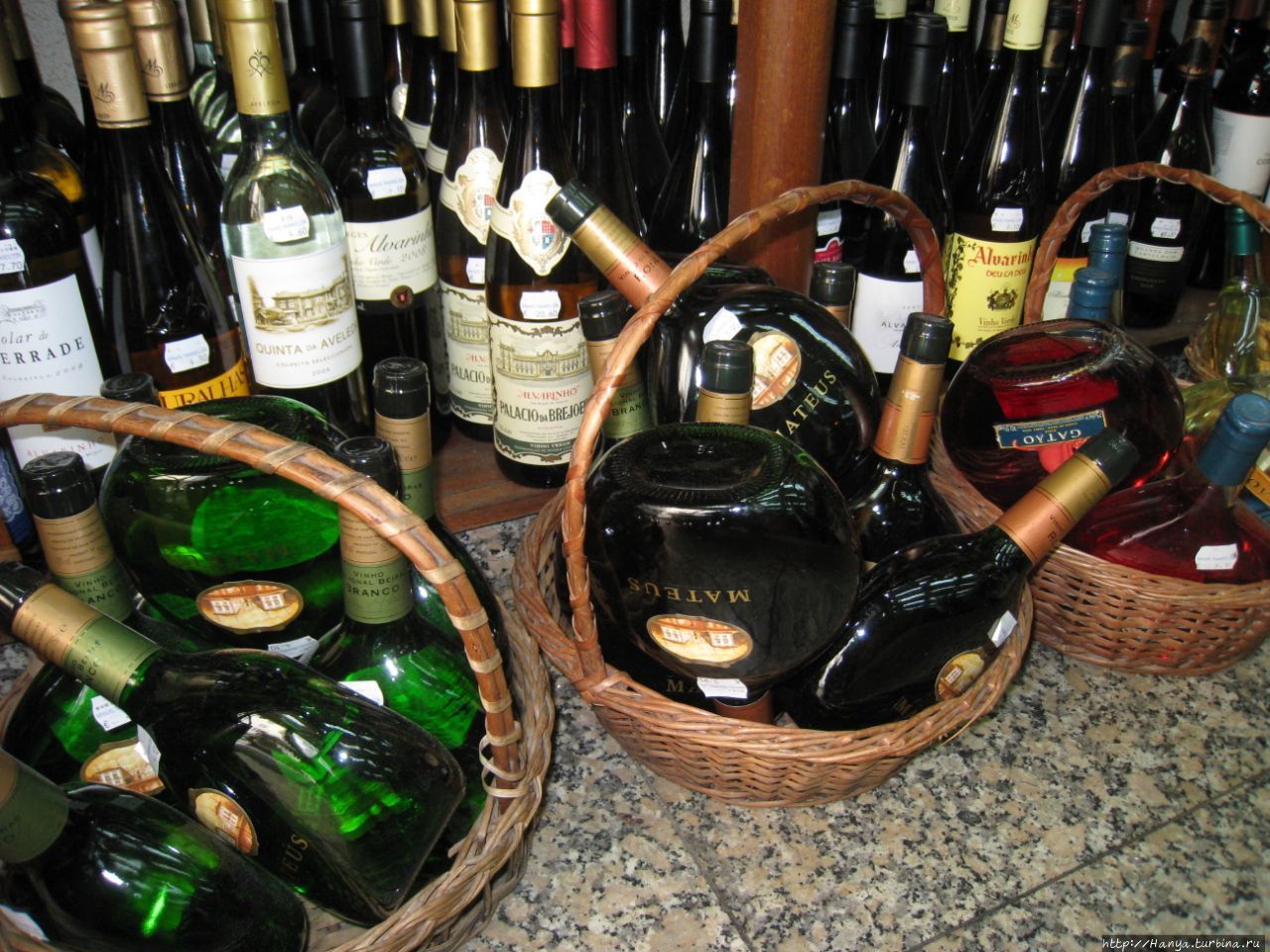 Магазин вин и деликатесов «Manuel Tavares» Лиссабон, Португалия