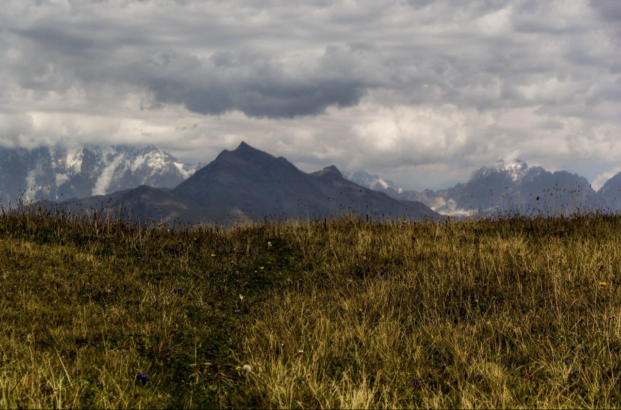 Озеро в горах Сасаши, Грузия