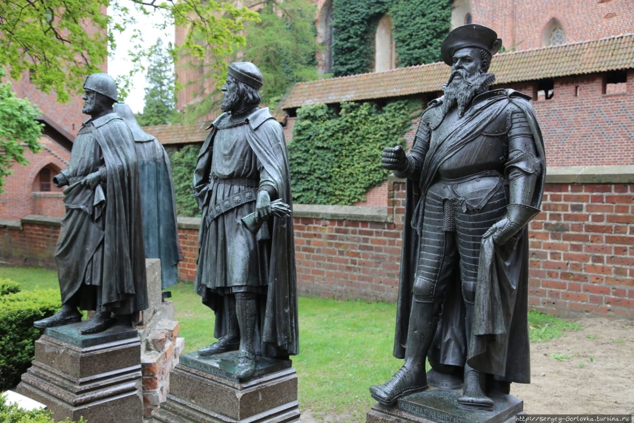 Столица  тевтонских  рыцарей Мальборк, Польша