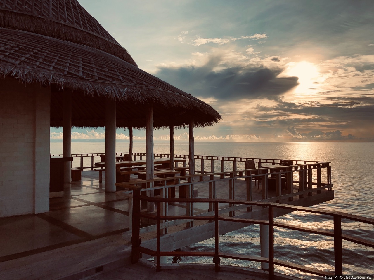 Фуравери Исланд Ресорт-н-СПА Фуравери, Мальдивские острова Фуравери Исланд Ресорт-н-СПА Фуравери, Мальдивские острова