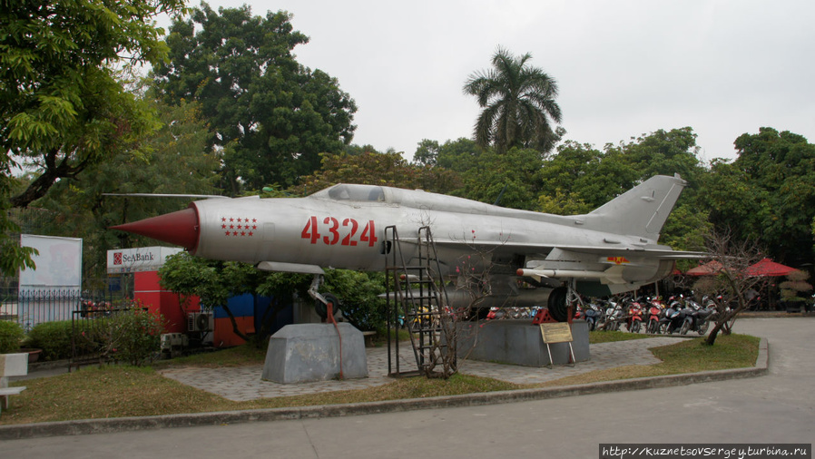 МИГ-21 Ханой, Вьетнам