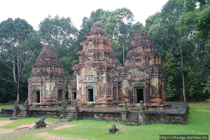 Храм Пре-Ко / Preah Ko Temple