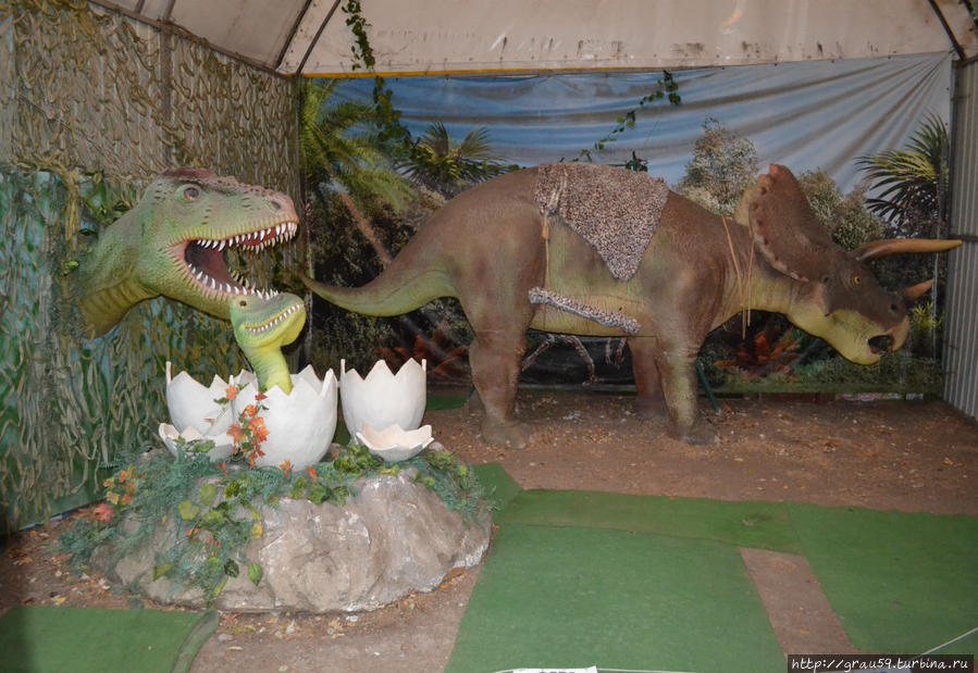 Выставка динозавров / Exposition of Dinosaurs