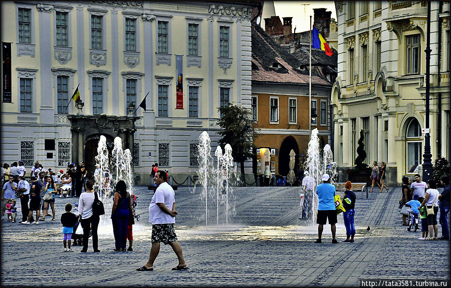Фонтаны на Великой площади Сибиу, Румыния