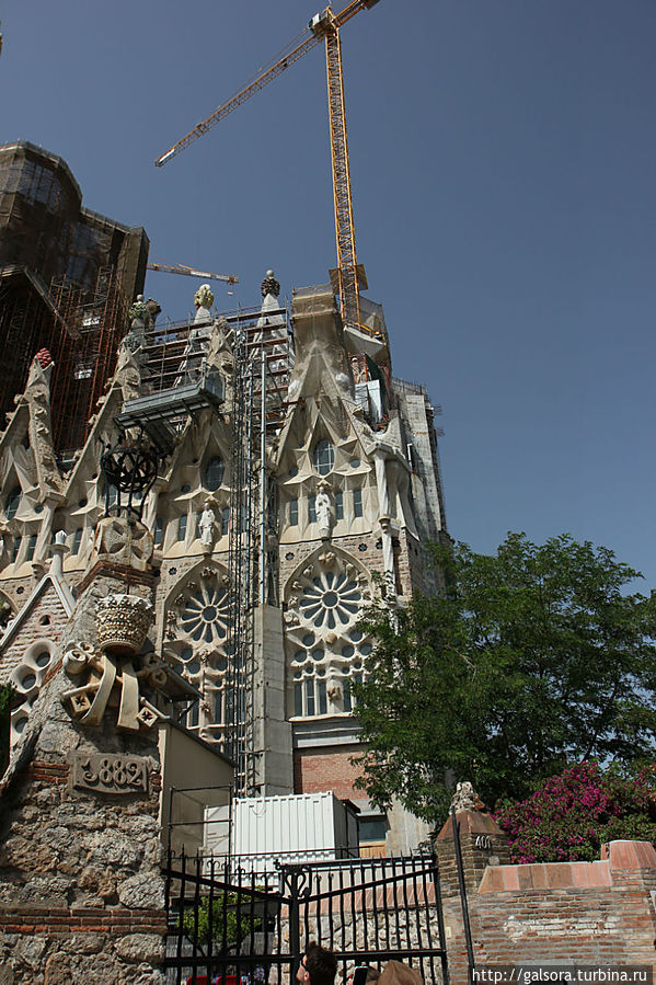 Храм Саграда Фамилия (Sagrada Família) Барселона, Испания