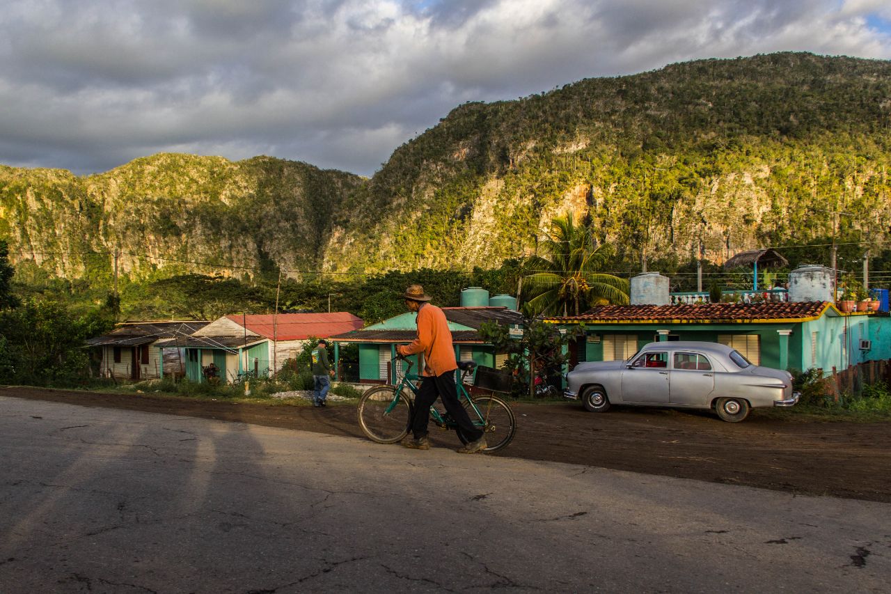 по дороге в Долину Виньялес Виньялес, Куба