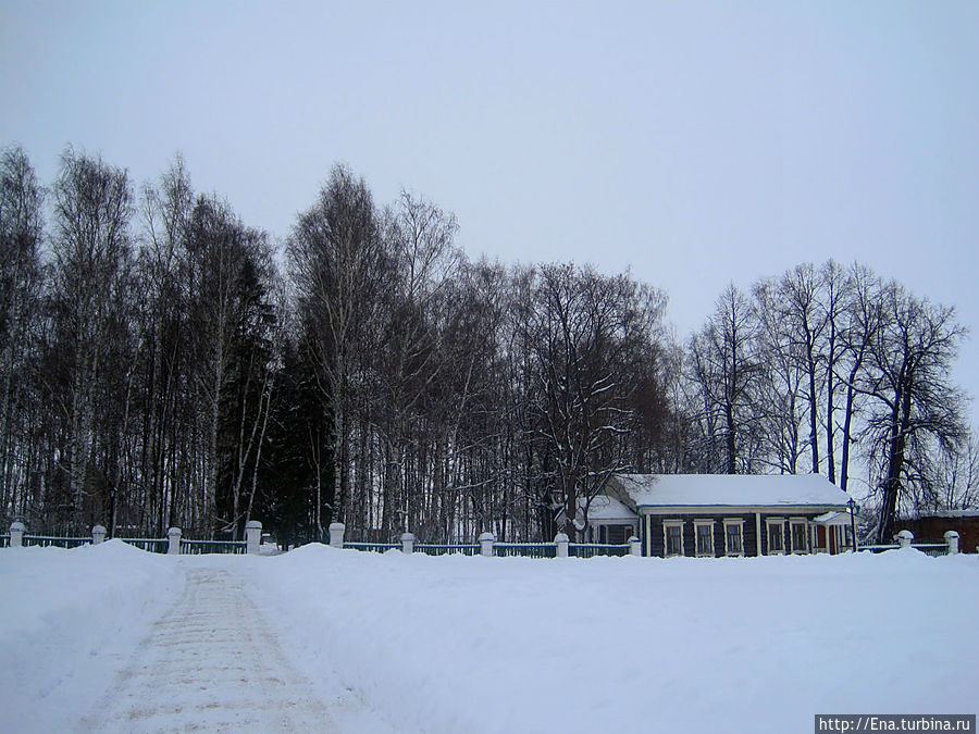 Вид на верхний парк Карабиха, Россия