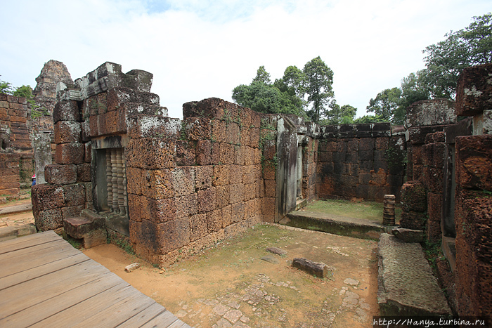Храм Восточный Мебон. Фото из интернета Ангкор (столица государства кхмеров), Камбоджа