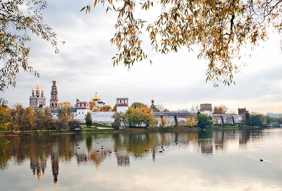 Новодевичий — еще один туристический магнит.