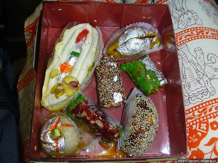 Индийские сладости Кандолим, Индия