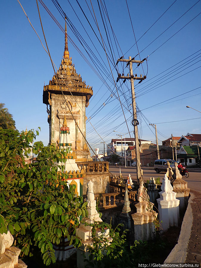 Город Паксе Паксе, Лаос