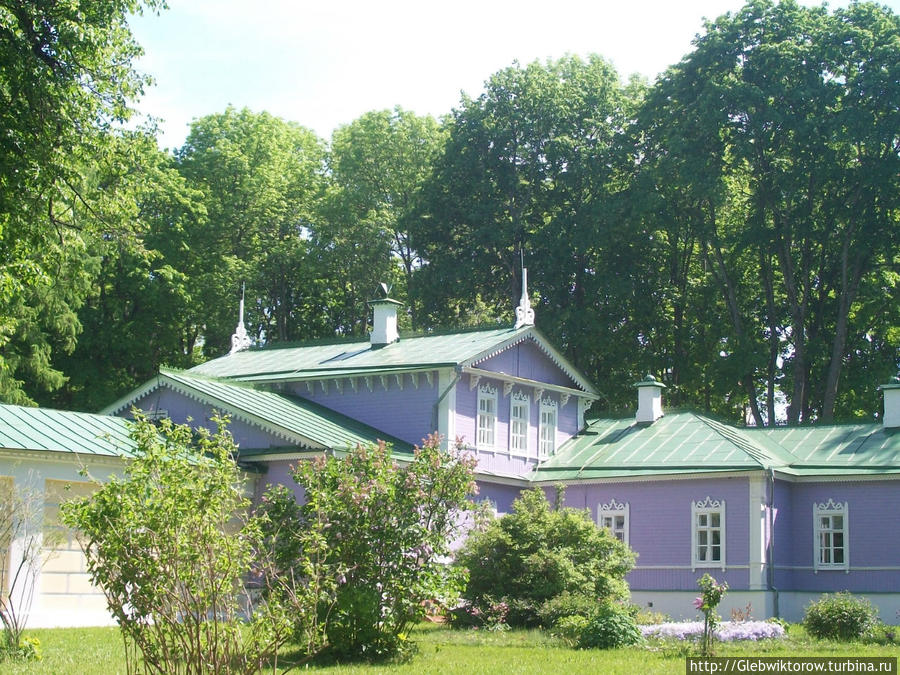 Усадебный дом Спасское-Лутовиново, Россия